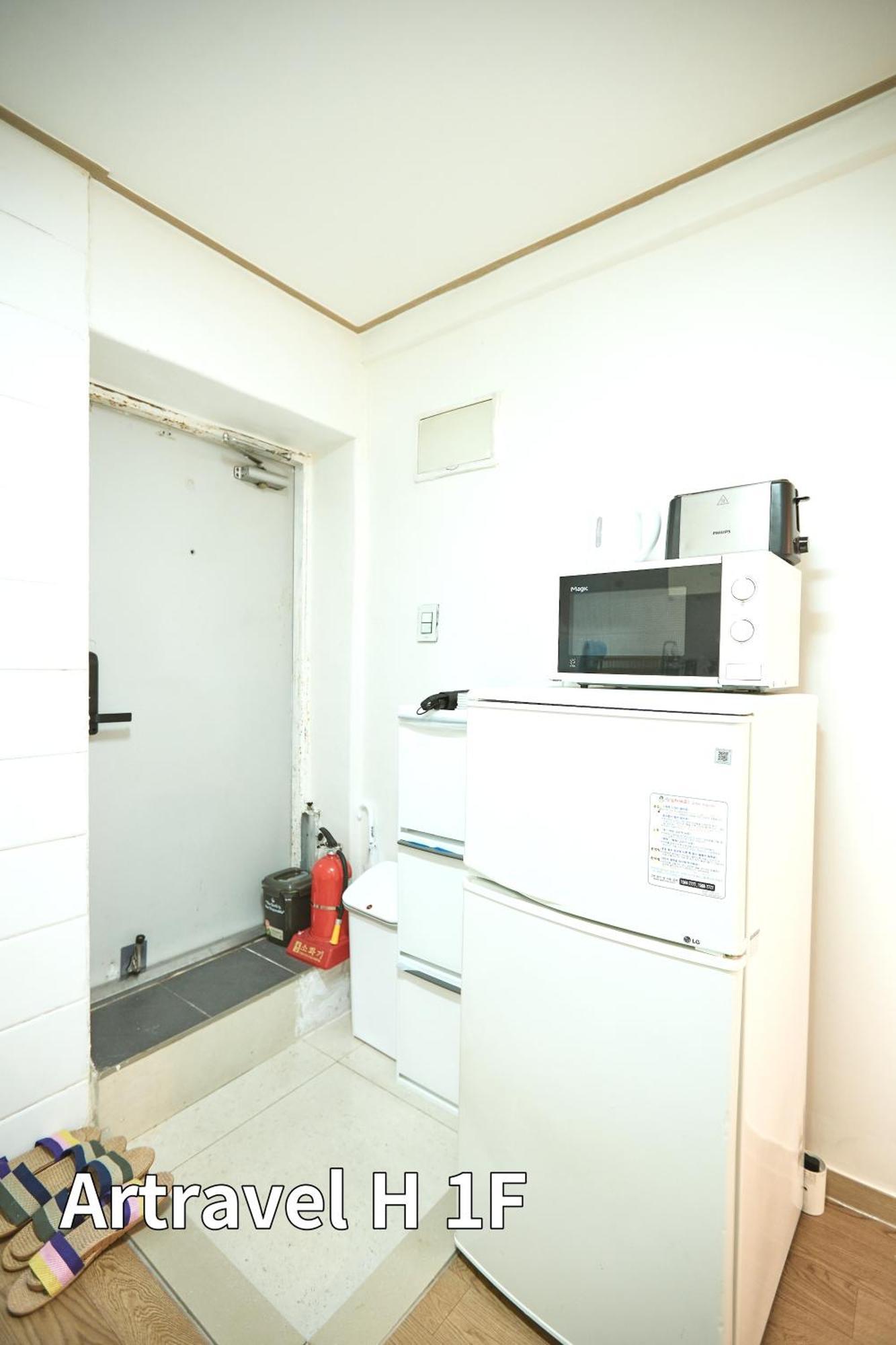 Artravel Hongdae Apartment Seoul Bagian luar foto